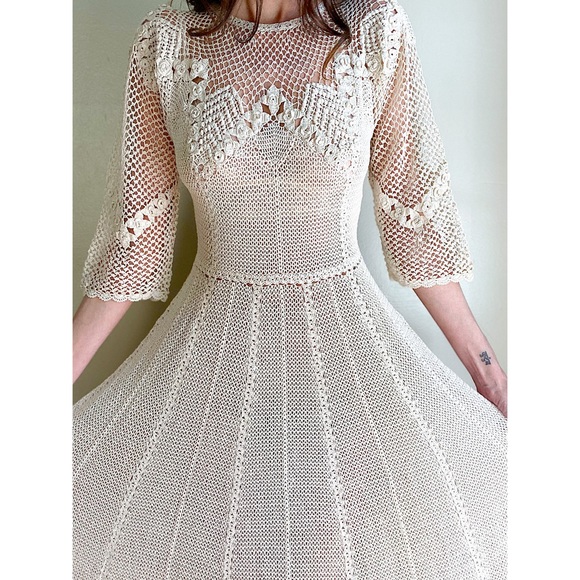 Vintage crochet dress - Picture 2 of 11